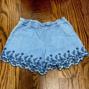 GAP kids floral woven blue shorts